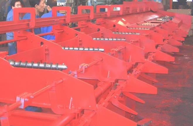 【電桿鋼筋矯直機】以快準高出名